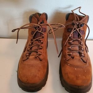 Women's Carhartt work boots with reinforced toe.